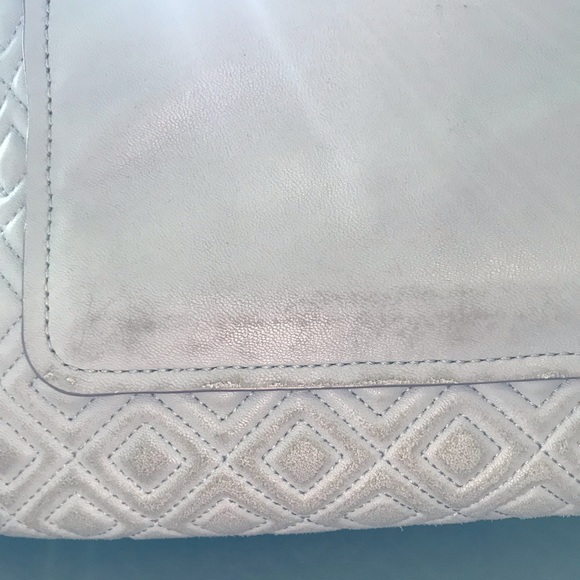 🌸🌺Tory Burch Large Marion Quilted Saddle Bag🌸🌺 - Picture 3 of 12